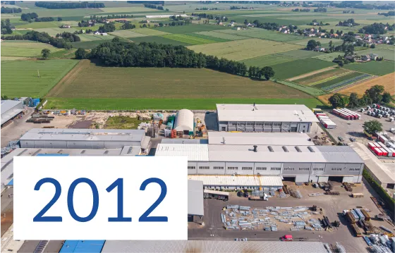 2012 rozwój o firmie hangar z parkingiem w Strumet
